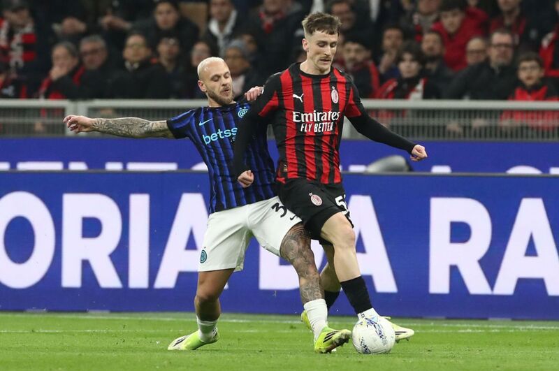 Kết quả trận AC Milan vs Inter Milan Vòng 28 Serie A