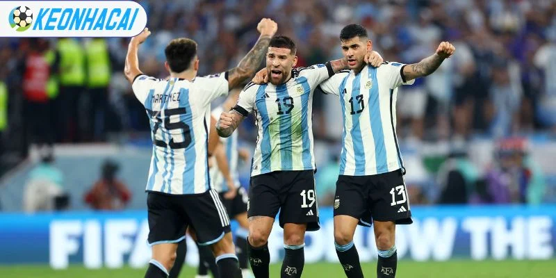 Sự đối đầu gay cấn giữa Argentina và Ai Cập